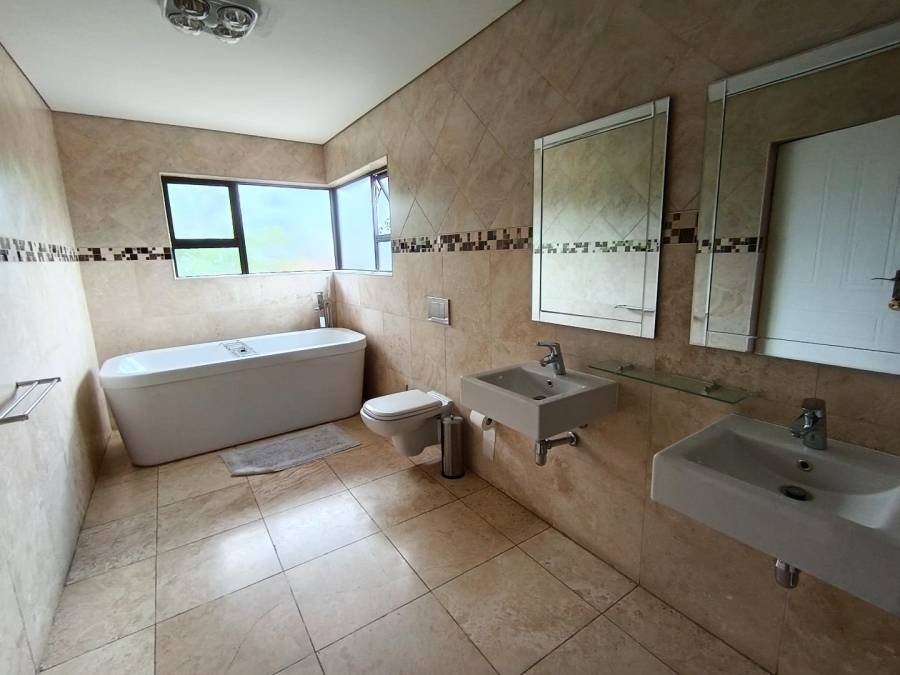 4 Bedroom Property for Sale in Fauna Free State